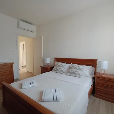 Casa Bianca, Vista Unica Sul Di Appartamento *