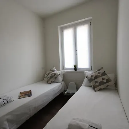 Appartamento Casa Bianca, Vista Unica Sul Di Dervio