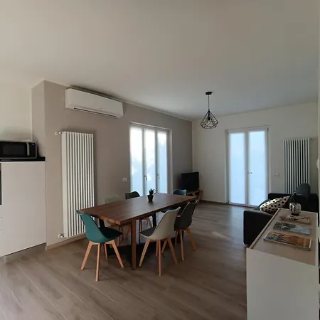 Casa Bianca, Vista Unica Sul Di *