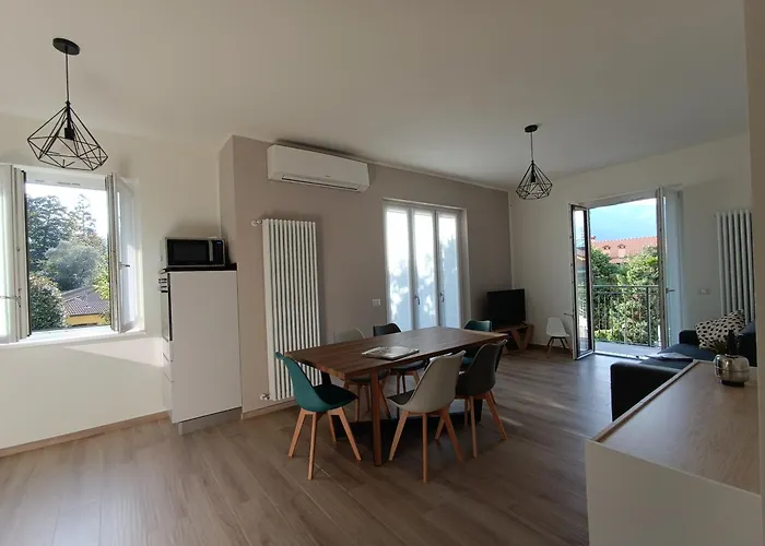 Casa Bianca, Vista Unica Sul Di *