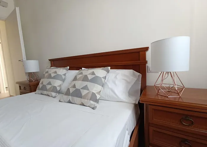 Casa Bianca, Vista Unica Sul Di Appartement Dervio