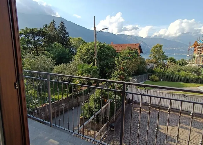 Casa Bianca, Vista Unica Sul Di Dervio